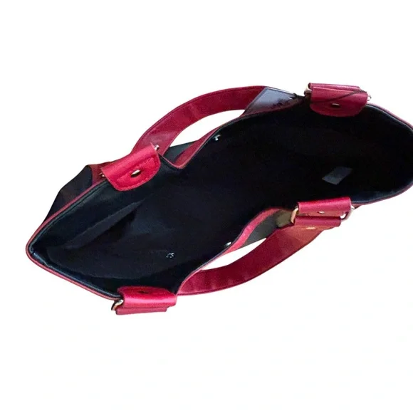 NWT Betty Boop Black and Red Purse - Picture 6 of 6